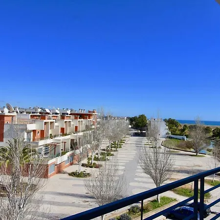 Apartment Elegant In The Centre Of Lagos, Near Beach. *